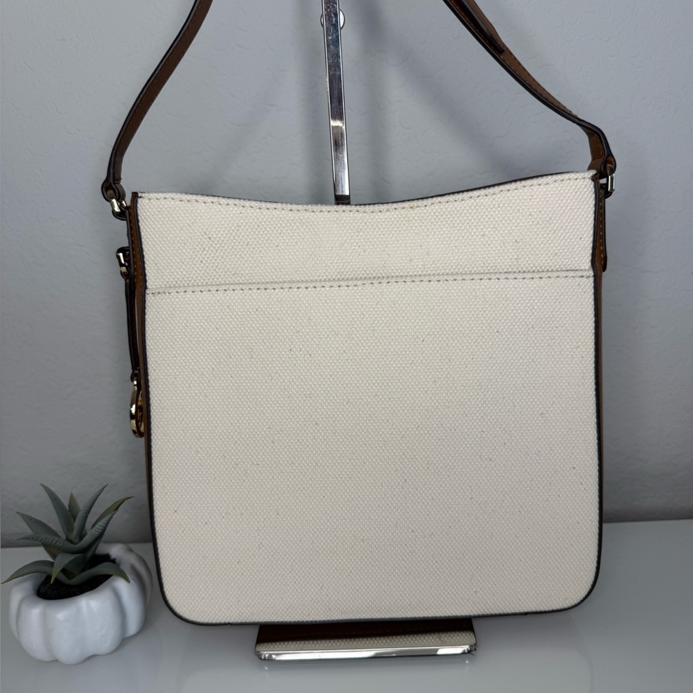 MICHAEL KORS Jet Set Travel Crossbody Bag in Luggage NWT - Picture 2 of 9